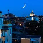 Apartment Luise Charming Terrace Vatican View