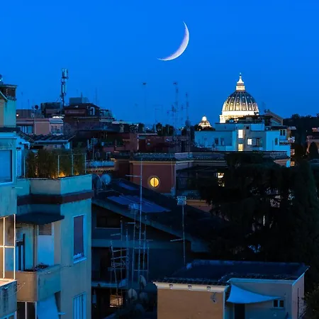 Appartement Luise Charming Terrace Vatican View